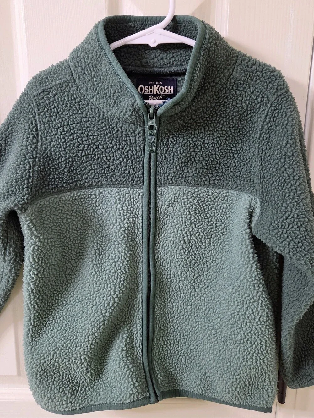 OshKosh B'gosh Two-Tone Green Zip Up Sweater Boys/Toddler Size 5T